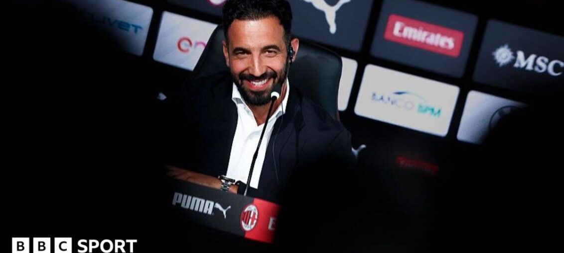 co amorim apologises man utd fans